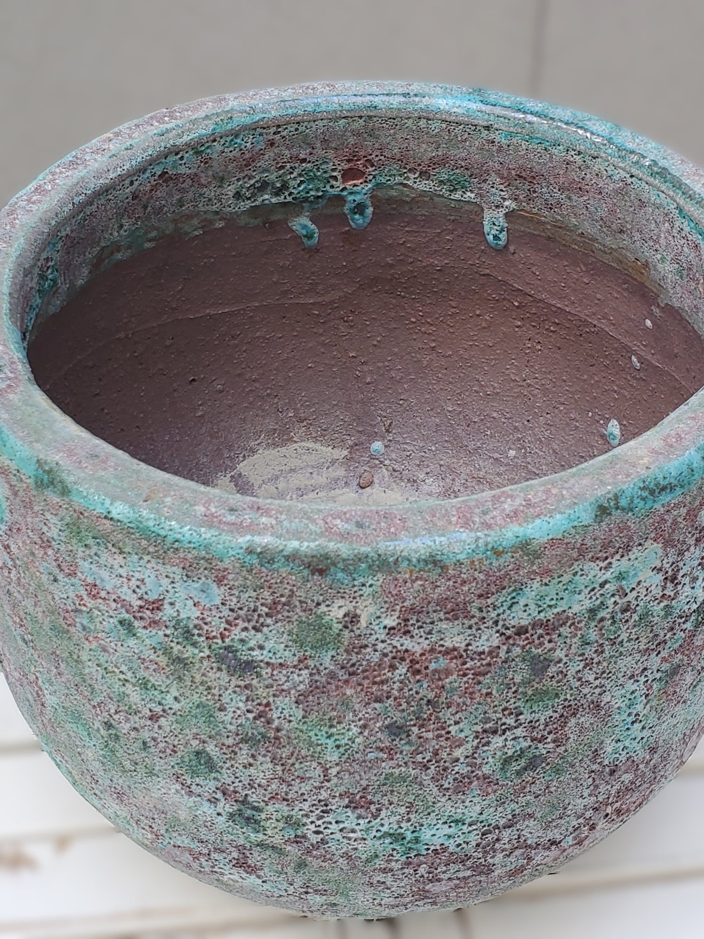 Glaze Bumpy Pot