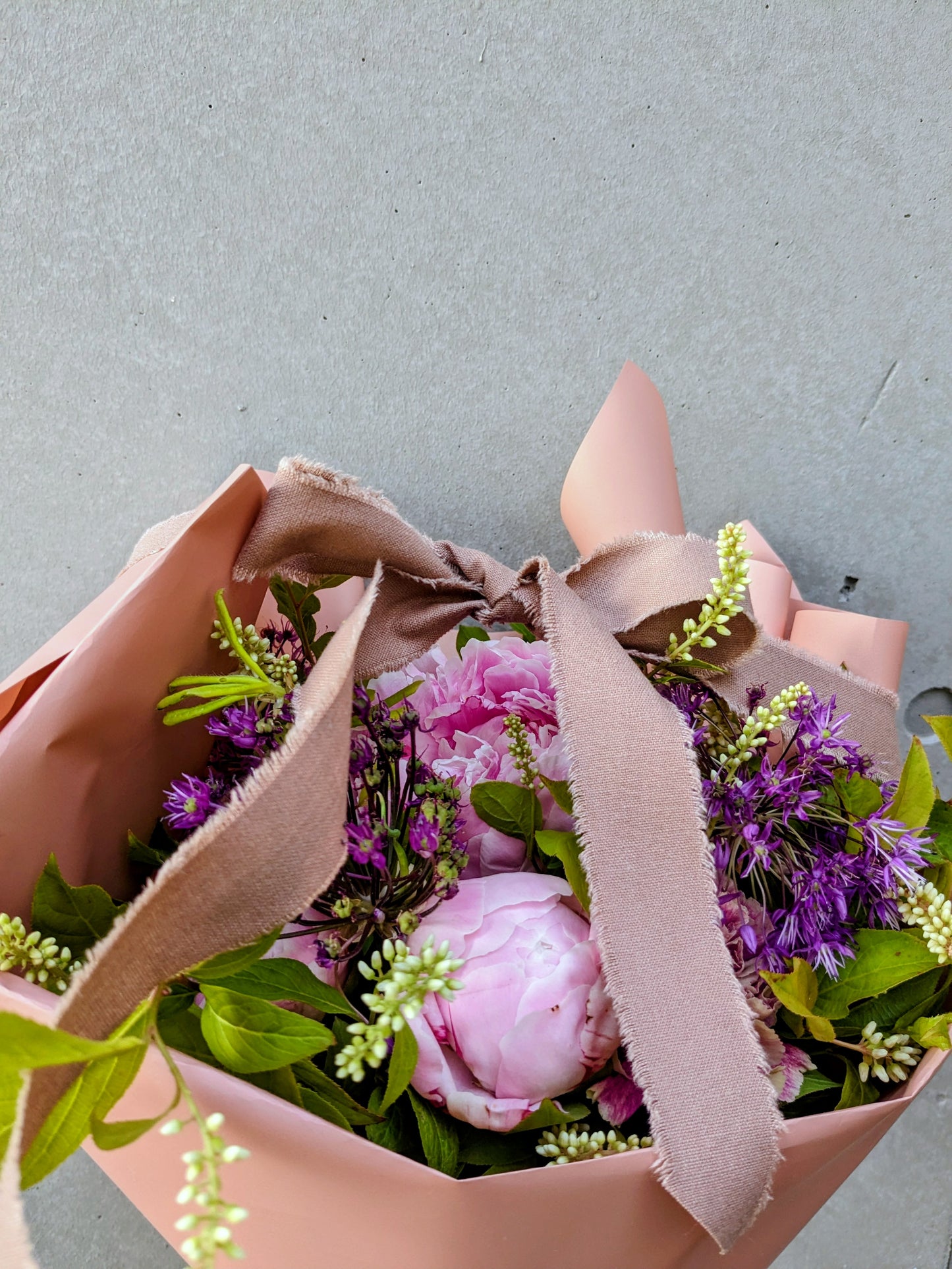 【店頭受取】Peony Arrangement